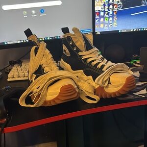 Converse Run Star Motion